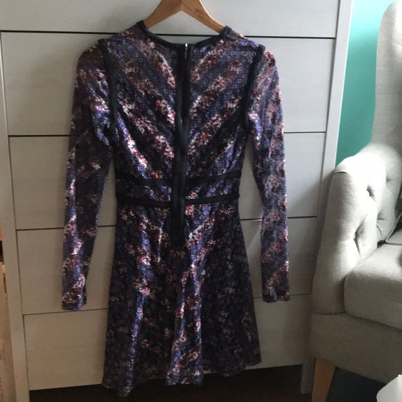 Dress - Picture 2 of 3